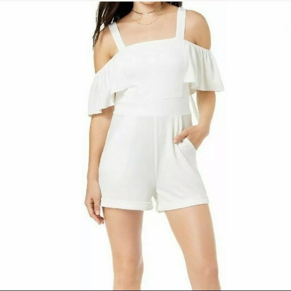 XOXO Cloud Dancer White Cold Shoulder Romper - Picture 1 of 1